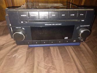 2013 Dodge Avenger Single Disc CD MP3 Player Radio Stereo RES OEM