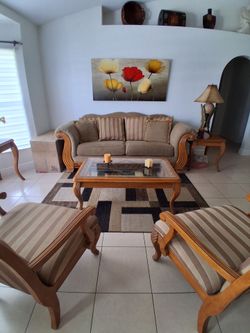 LIVING ROOM SET