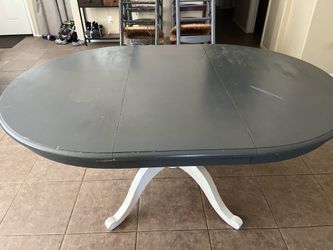 Wood table-oval