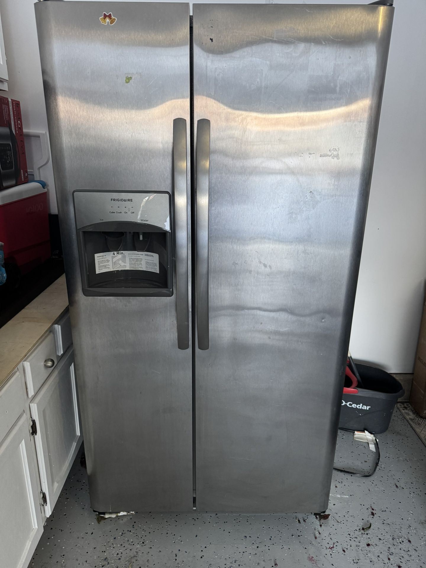 Frigidaire Side-by-side Refrigerator