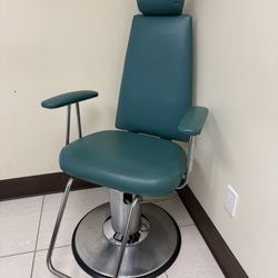 Medical/Dental Chair