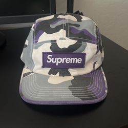 Supreme red adjustable hat for Sale in Mckinney, TX - OfferUp