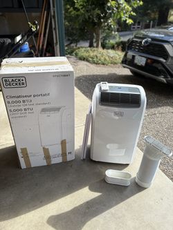 Portable AC Unit (Black + Decker)