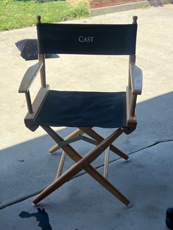Casting chairs