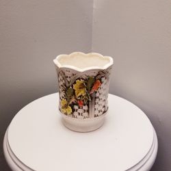 Vintage Lefton floral pot 