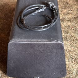 GOLDEN EAR FORCEFIELD 3 8" POWERED SUBWOOFER WITH INFRASONIC SUB-BASS RADIATOR