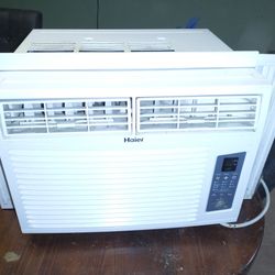 Haier AC Window Unit 8000 Btu