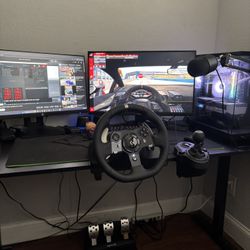 LOGITECH G920 BRAND NEW 