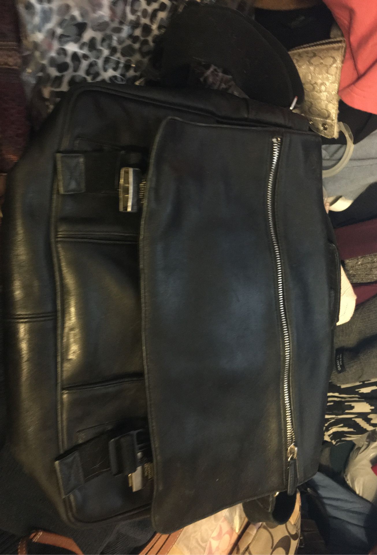 Coach heavy messenger leather bag