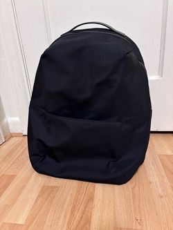 AWAY Everywhere Backpack