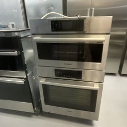 Bosch Built-In Oven + Steam Convection Oven Set (HBL8453UC/01 + HSLP451UC/01) – Open Box