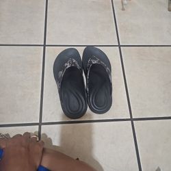 Flip-flop 