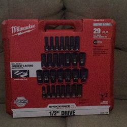 Milwaukee 29 pc socket set