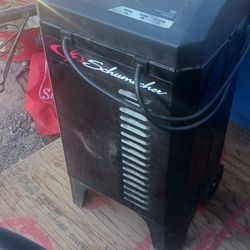 Schumacher Batt Charger