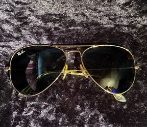 Ray-Ban aviators
