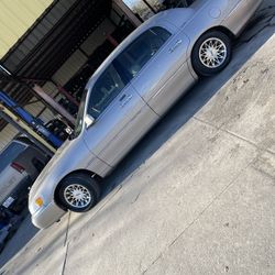 Lincoln Town Car for Sale in San Antonio TX OfferUp