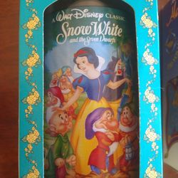 Disney Snow White And The Seven Dwarfs Official Walt Disney  Collectors Cup Promo Cups 
