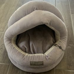 Small dog bed