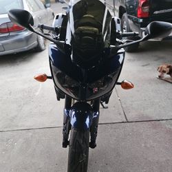 Yamaha  FZ-1  1000 Blue And Black