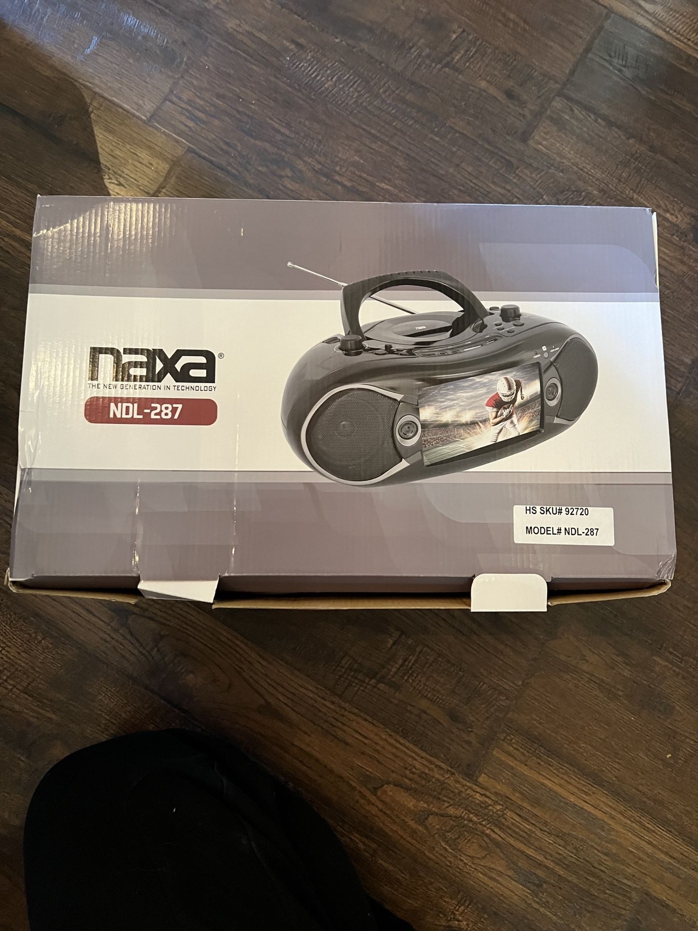 Nava Battery Powered Tv/radio