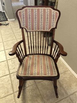 Antique Victorian Ladies Rocking Chair