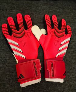 Size 7 Adidas Goalkeeper Gloves