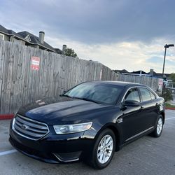 2014 Ford Taurus