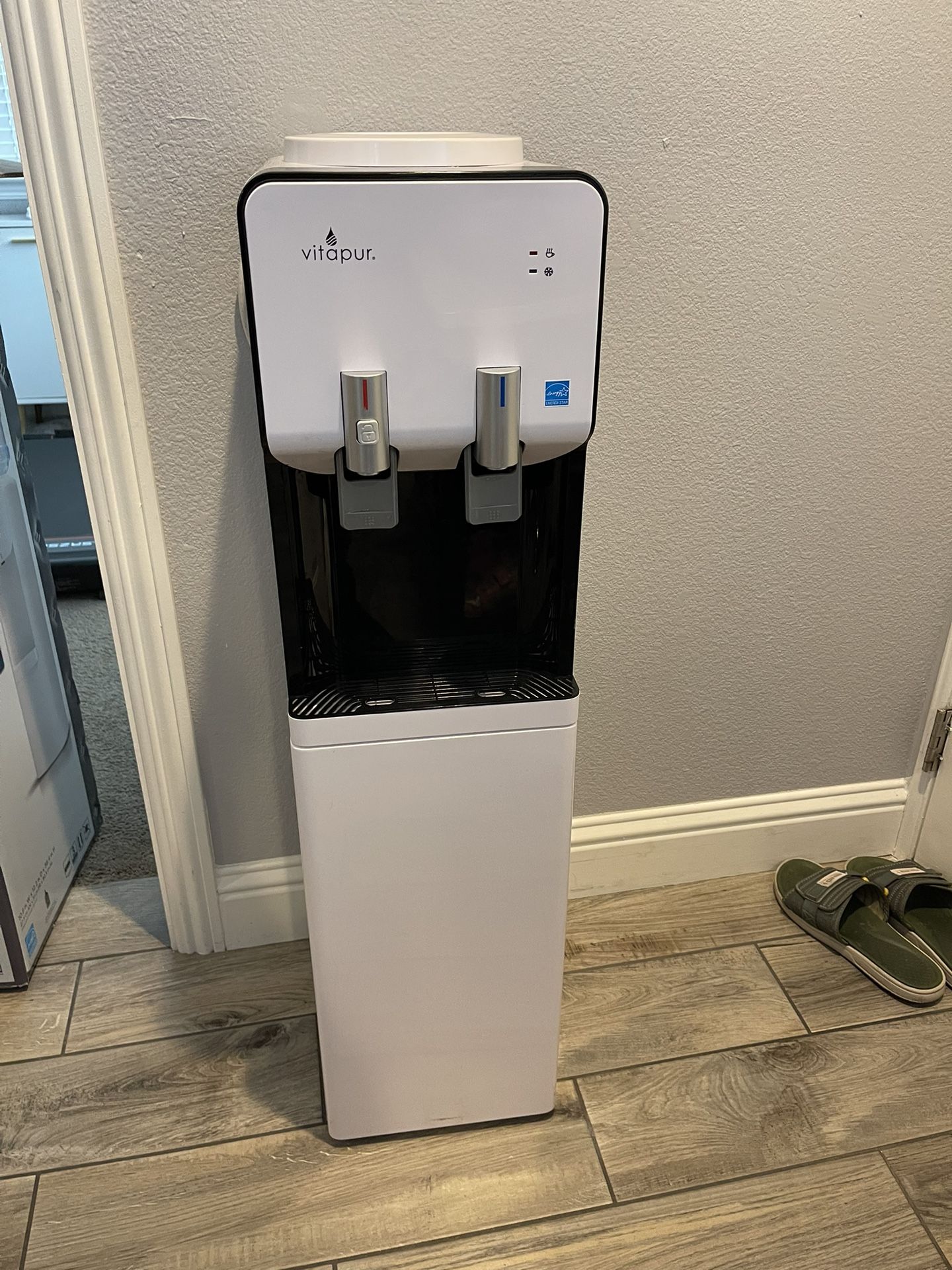 Vitapur Water Dispenser