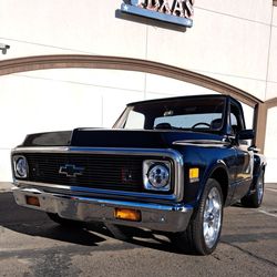 CHEVROLET C-10