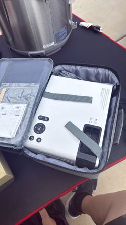 Projector Brand new