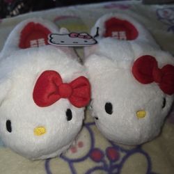 Hello Kitty Girls Slippers