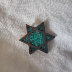 Vintage Crushed Turquoise Silver Star of David Necklace Pendant. 