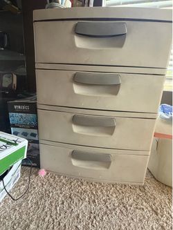 Plastic drawers