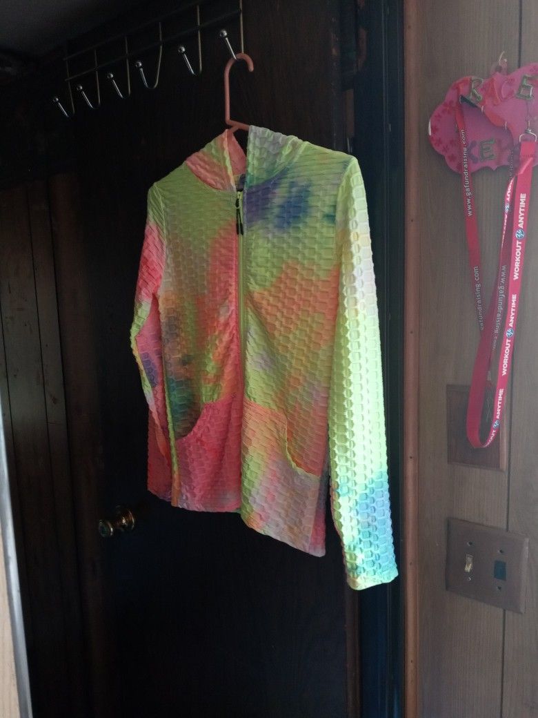Tye Dye. Large Extra Large Girls Jacket