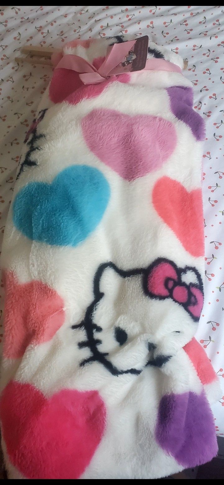 Hello Kitty Blanket 