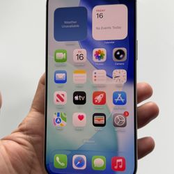 UNLOCKED iPhone 17 Pro Max 512GB Silver  BH 100% CC 61