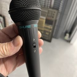 Shure Microphone 