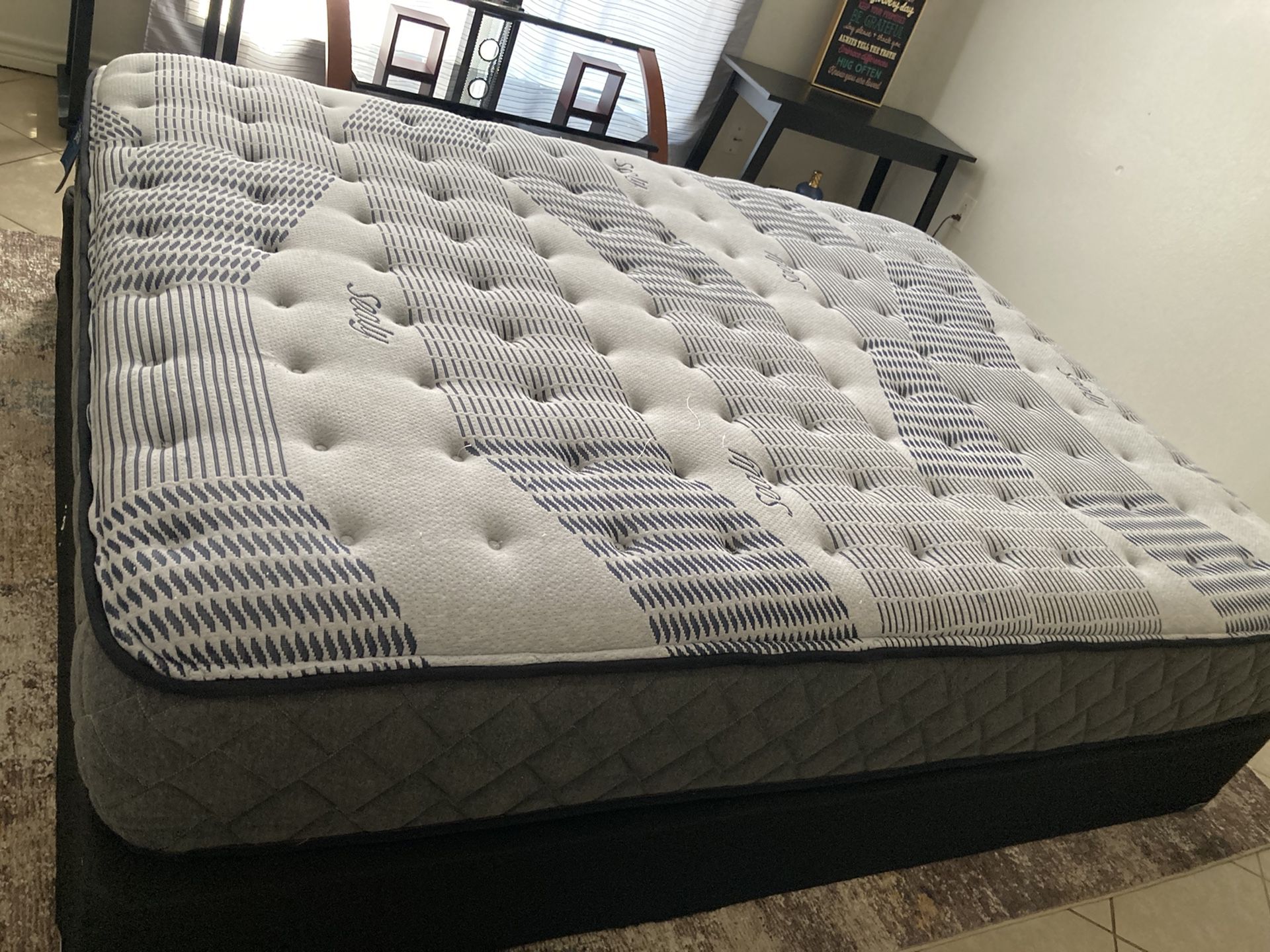 Queen Mattress With Boxspring & Frame