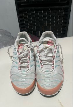 Nike Air Max Plus Sneakers - US 5.5 woman’s