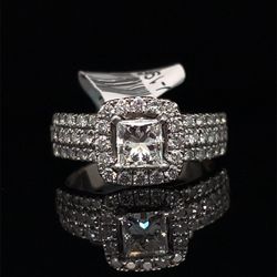 14Kt White Gold Diamond Ring 6.94g 1.94CTW Size 8.25 I-1958