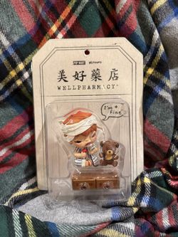 Popmart Hirono Well Pharamcy Hang Card Figure