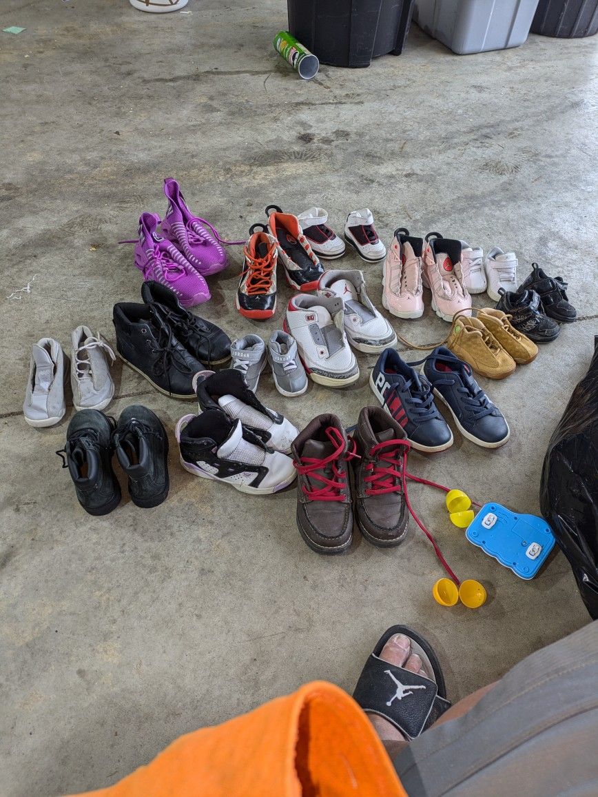 Shoes 10 Pairs Jordans +