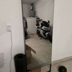 lululemon Studio Mirror