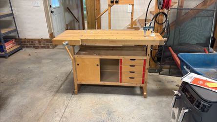 Sjöbergs Swedish woodworking workbench