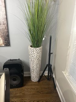 Faux plants and planter