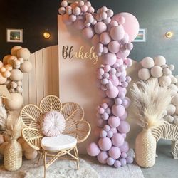 Balloon Garland