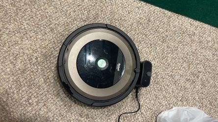 Roomba iRobot Vacuum