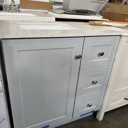 Bathroom Vanity 30”