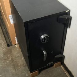 Large Commercial & Business Fire Safe