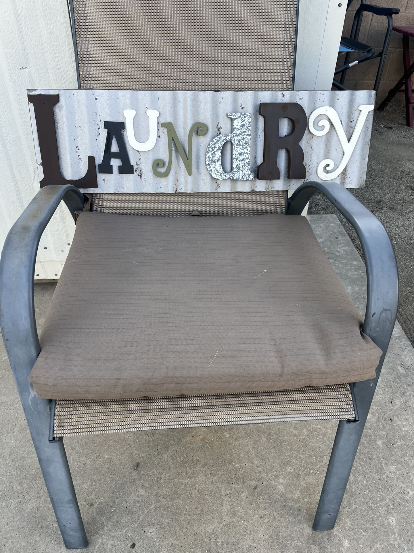 Laundry Wall Sign